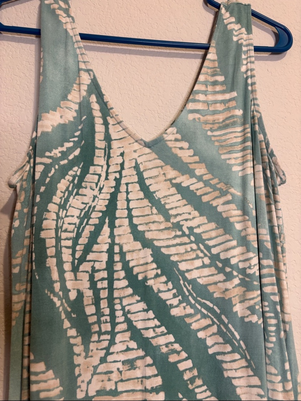 Tommy Bahama Aqua & White Sleeveless V-Neck Midi Dress - Picture 4 of 6